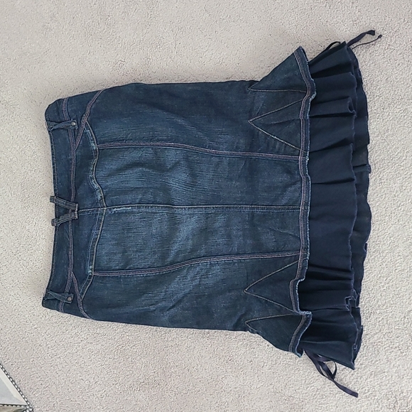 Armani Exchange Denim Skirt NWOT! - Picture 3 of 3